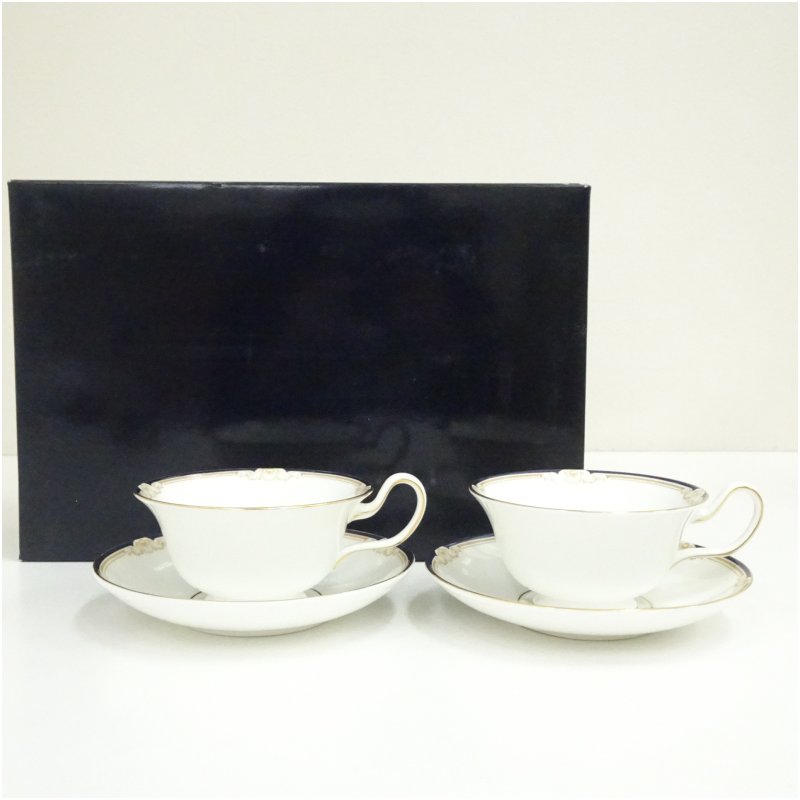 【中古】【陶物作り・瀬戸もの】WEDGWOOD ウェッジウッド キャベンディッシュ カップソーサーペア（紙箱）  食器 今めかしい 愛くるしげ 茶の葉 茶器 アンティーク 室内装飾 普段使い走り 見舞い客 一覧表お召しもの