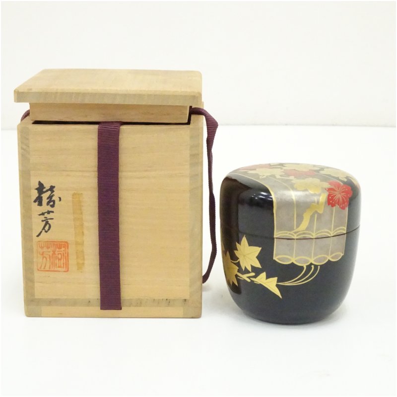 【中古】【茶道具】荒井樹芳造 漆塗桜蒔絵棗（共箱）  茶道 茶道具 今めかしい 茶器 なつめ 茶入 薄茶器 うす茶色 薄器 茶の葉 茶 抹茶 抹茶入れ 入れもの 骨董【最大限度100%尖んがりうしろ側】