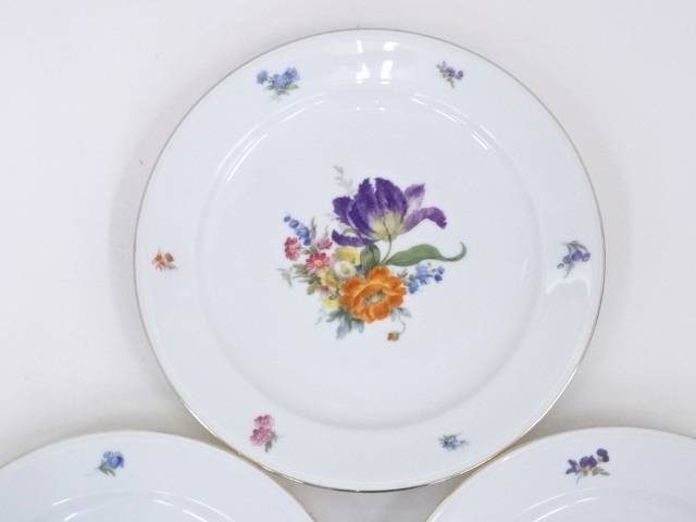 ハッピーサマーセール60 オフ 陶芸 陶器 花柄プレート3客 送料無料 中古 食器 料理 居酒屋 カフェ バー おしゃれ かわいい 食卓 雑貨 お皿 和風 洋風 キッチン 来客 Painfreepainrelief Com