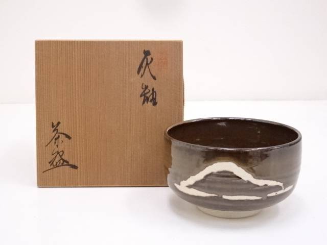 田沼春ニ　粉引茶碗　南山窯 田沼春ニ 粉引茶碗 南山窯 - メルカリ