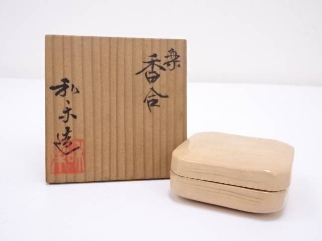 楽天市場】【中古】【香道】田原一斉造 青楓に鮎文 団扇香合（共