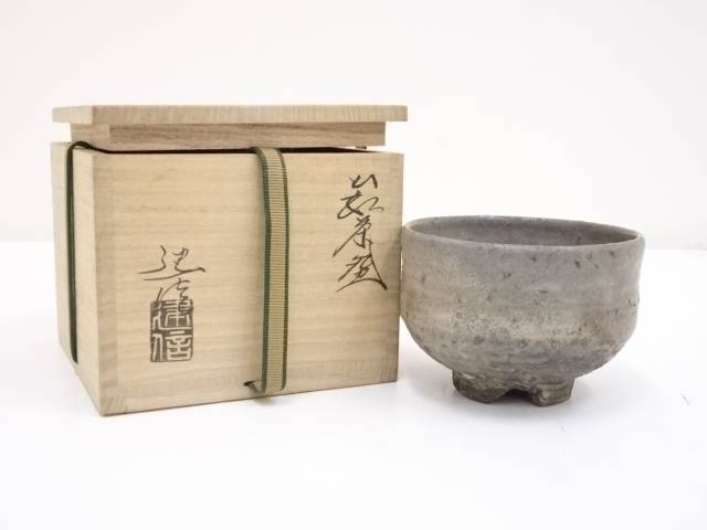 煎茶道具 萩焼 永岡定夫造 茶器 湯呑 共箱 楽天市場】【中古】【茶道具】萩焼 永岡定夫造 茶碗（共箱
