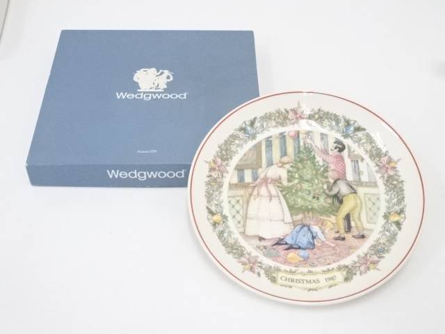 陶芸 陶器 ウェッジウッド Wedgwood クリスマスプレート 1987年 送料無料 septicin Com