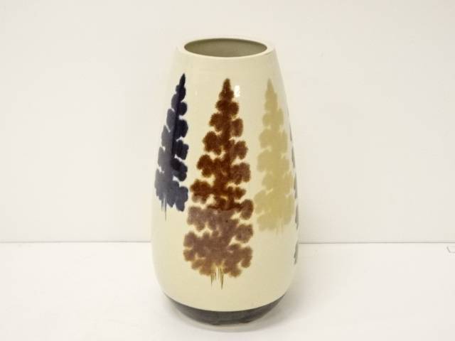 人気アイテム 九谷焼 花瓶 共箱 中古 道 湖月堂造 茶道具 湯呑 急須 人気アイテム 九谷焼 花瓶 共箱 中古 道 湖月堂造 茶道具 湯呑 急須