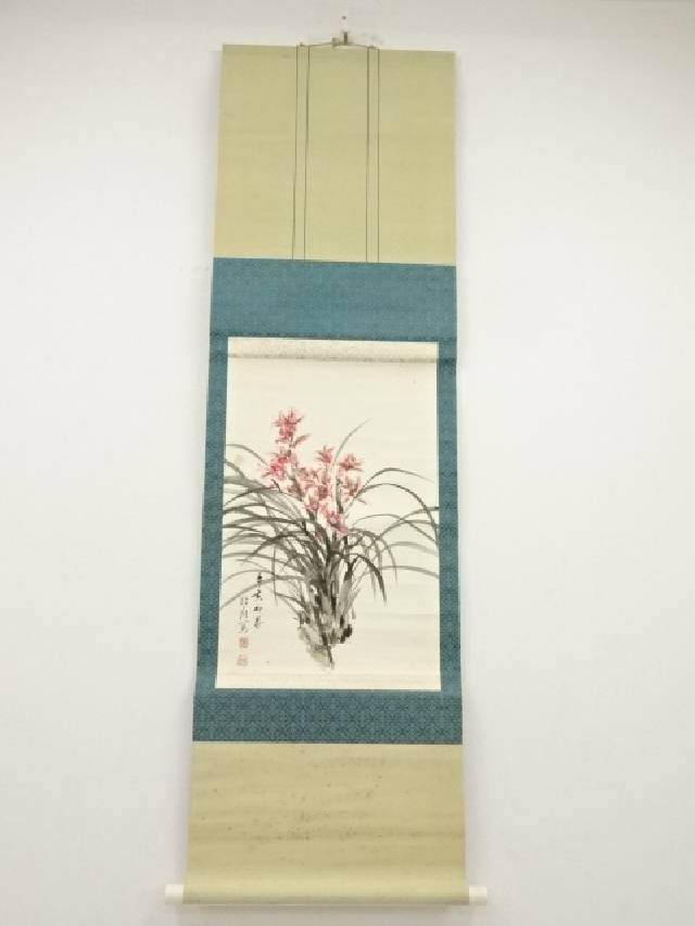 掛け軸 草風 『 四季花 』 絹本 希少 軸装 茶道具 掛軸 美品 です。 掛け軸 飯島千里 四季草花 絹本 希少 軸装 茶道具 掛軸 美品