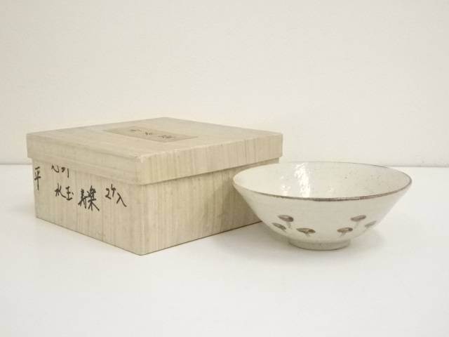 新品　夏茶碗　平茶碗　抹茶茶碗　飴茶色 楽天市場】茶道 平茶碗 抹茶 野点 夏茶碗 野点碗 抹茶碗 美濃焼
