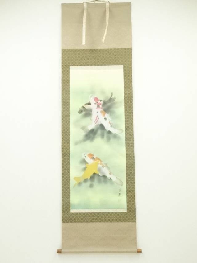 雪山図　絹本肉筆　英彦筆　掛軸　木箱入　送料込み259618 楽天市場】【中古】【書画】英南筆 飛鯉 肉筆絹本掛軸（共箱