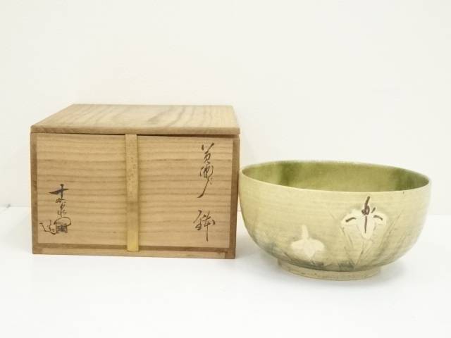 和食器 美濃焼 加藤土代久作 志野向付 五客 共箱 V 8104A 楽天市場】【中古】【陶芸・陶器】加藤豊久(土代久)造 赤志野