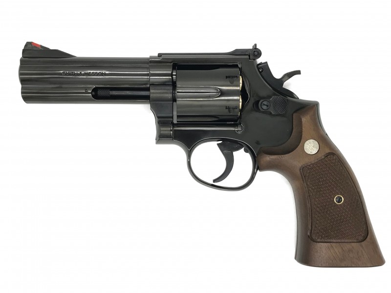 モデルガン マルシン S&W M586 4インチ ハーフチェッカー木製グリップ仕様 Wディープブラック 2024年生産モデル 完成品