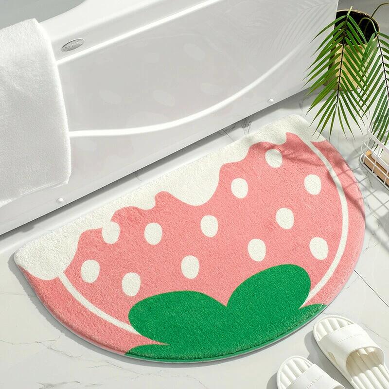 玄関マット 40*60cm イチゴ ストロベリー ドアマット バスマット 足ふきマット 寝室 トイレ 浴室 階段マット 吸水 滑り止め 防音対策 水洗い キズ 快適 ふわふわ サラサラ シンプル おしゃれ｜日用雑貨NEWPRODUCT