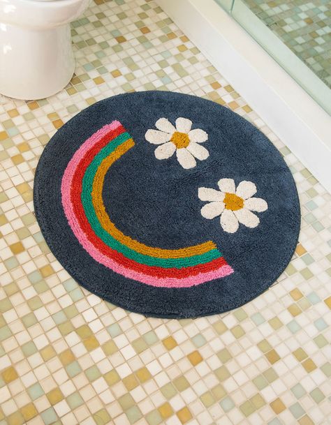 特殊な二階建てバスお座敷のかざり付けるポンチ絵の二階建てバス引っ敷き手作りの房状の床材軽く小さな生あたたかい上滑り打ちきりエリアラグ