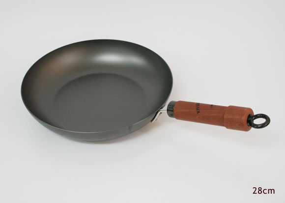 staub ストウブ　ウッドハンドルフライパン　24cm ストウブ 鍋 Staub ウッドハンドル フライパン 24cm ホーロー