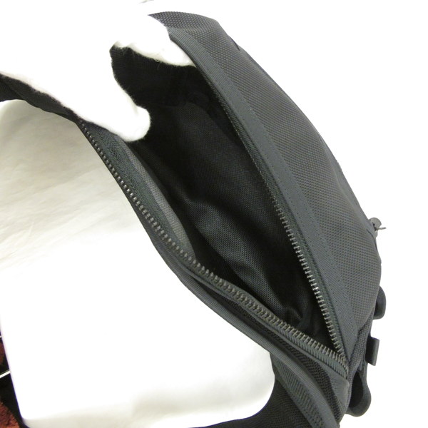 Porter ポーター ウエストバッグ ウエストポーチ ボディバッグ 吉田カバン オンライン ブラック ライト付き かばん 鞄 メンズ 日本製 東大阪店 Next51店 送料無料キャンペーン 送料無料 送料込 期間限定 Used 未使用品 ヴィンテージ 多数取扱中 Next51