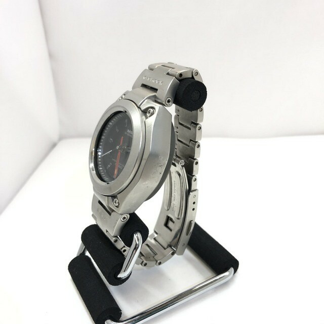 楽天市場 G Shock ジーショック Casio カシオ 腕時計 Mrg 1 Mr G シルバー ブラック アナログ クォーツ ラウンドフェイス メンズ スクリューバック T東大阪店 Itdyim7gsrby 中古 Ry4221 Next51楽天市場店
