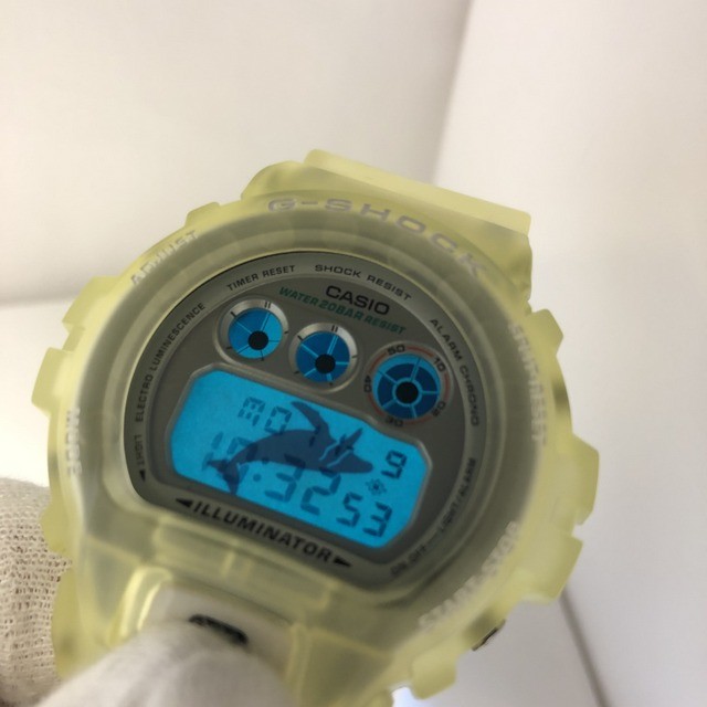 楽天市場 G Shock ジーショック Casio カシオ 腕時計 Dw 6900k 8bjf 25周年記念 25th Anniversary 復刻版 国際イルカクジラ会議 イルクジ 三つ目 ホワイトスケルトン シルバー文字盤 Icerc レア 希少 メンズ 美品 箱付き T東大阪店 Itj9969iwhjo 中古 Ry3880 Next51