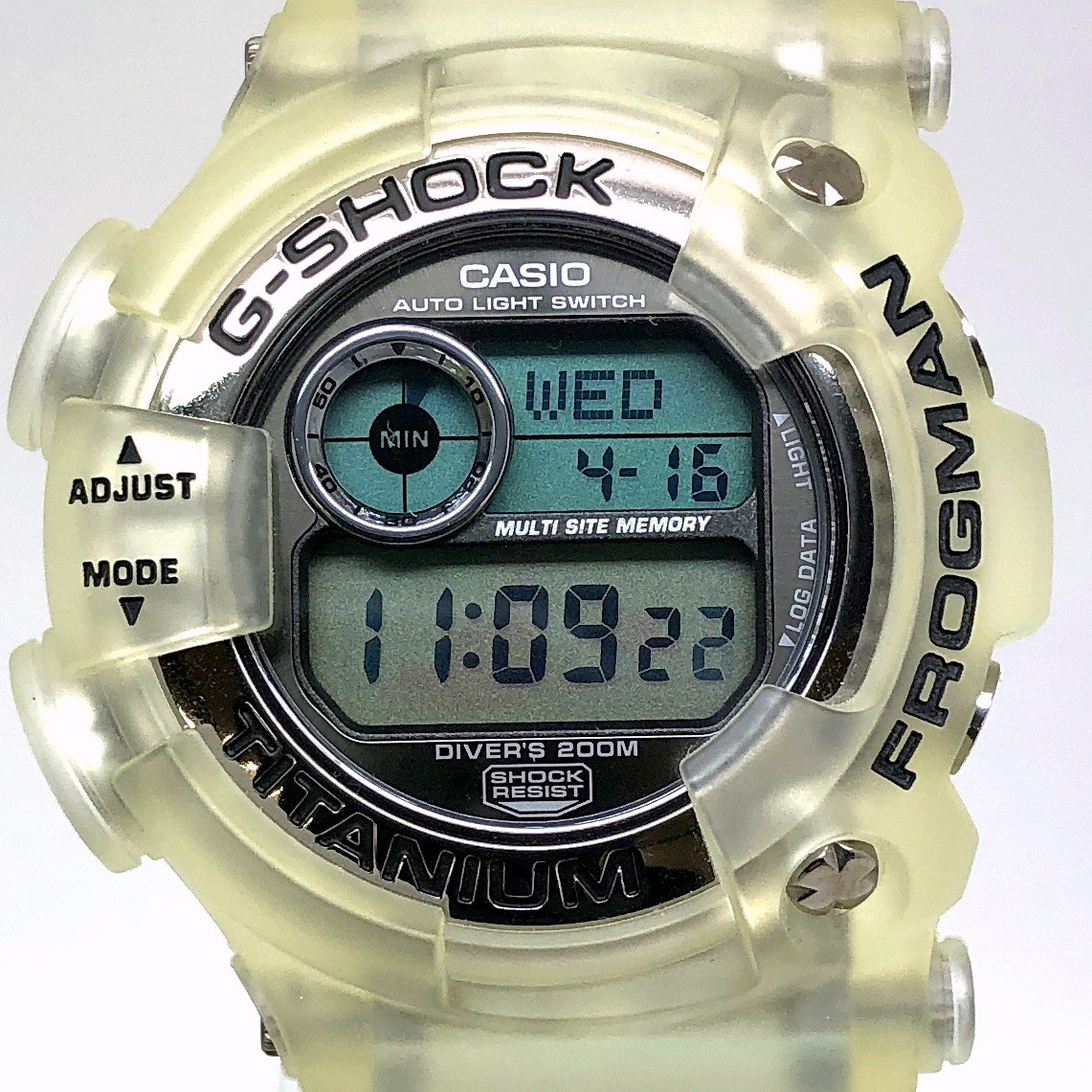 楽天市場】カシオ【CASIO】 Gショック G-SHOCK DW-9950WC-2T