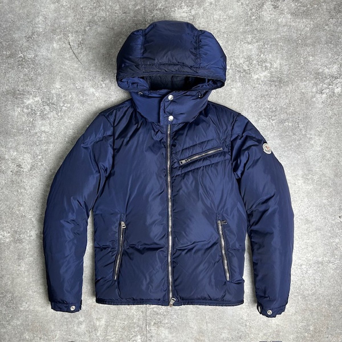 MONCLER 極美品 23210719401-1.jpg