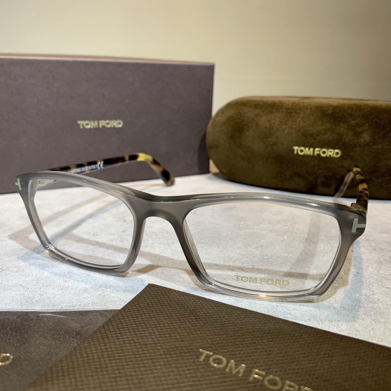 楽天市場】【送料無料】【正規品・新品】TOMFORD トムフォード TF5488