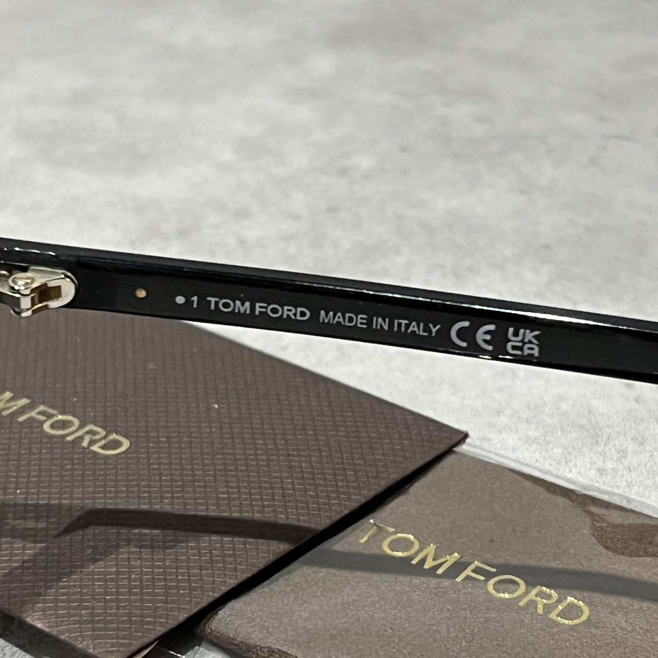 最高の品質の 新品 トムフォード FORD TF816 サングラス 01A メガネ