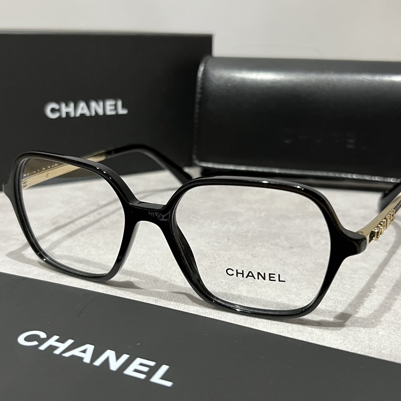 独特の素材 新品、未使用 新古品・未使用品 CHANEL シャネル CH3417 CH
