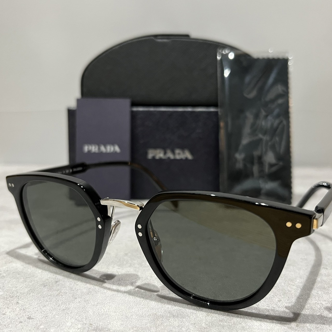 prada spr 03r