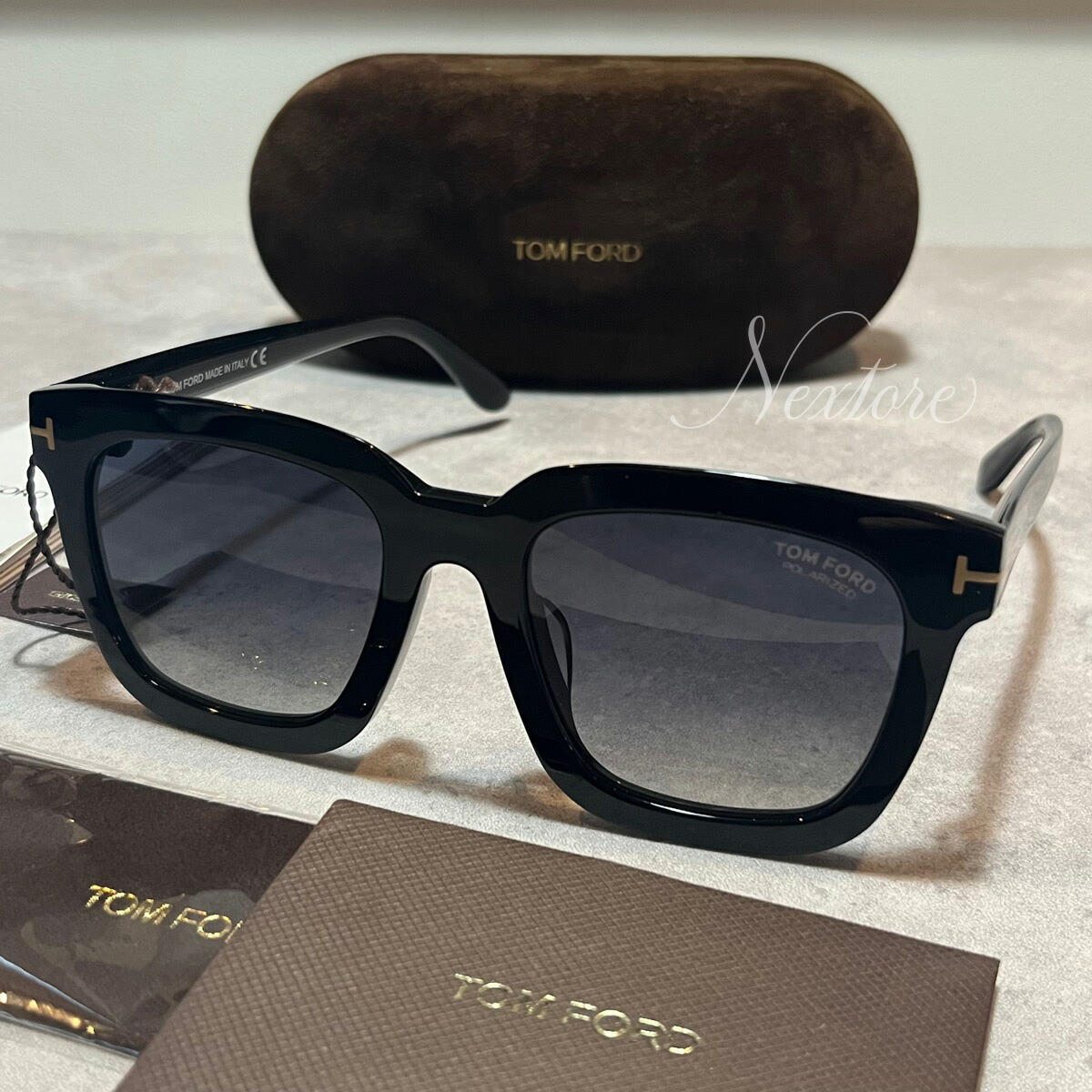 【マラソン期間ポイント2倍＆クーポンあり】【並行輸入品】【正規品・新品】TOMFORD トムフォード TF690F FT690F 01D イタリア製 サングラス メガネ 眼鏡 メンズ レディース TOM FORD トム フォード 伊達メガネ ビジネス 普段使い｜名入れ プレゼント 専門店 Nextore 29,452円