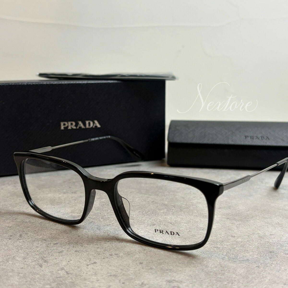 【中古】【海外直輸入USED品】【新古品・未使用品】PRADA プラダ VPR16U-F 1AB1O1 53 イタリア製 ブラック サングラス メガネ 眼鏡 メンズ レディース 伊達メガネ ビジネス 普段使い おしゃれ｜名入れ プレゼント 専門店 Nextore