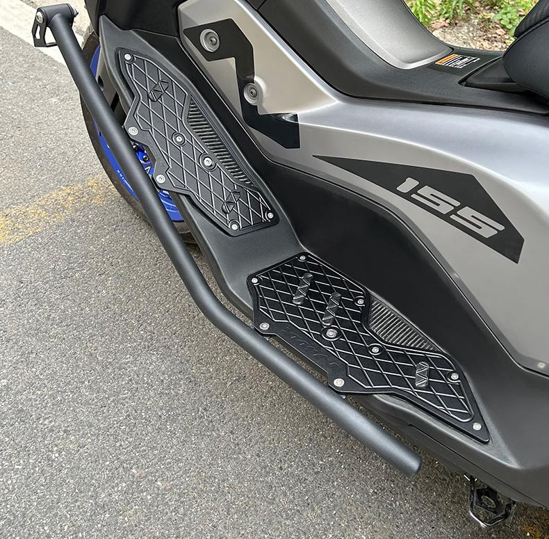 ヤマハ NMAX155 新型 2025年 アンダーフレーム キット クラッシュバー エンジンガード ブラック シルバー バイクパーツ 保護 キット 傷防止【取り寄せ】