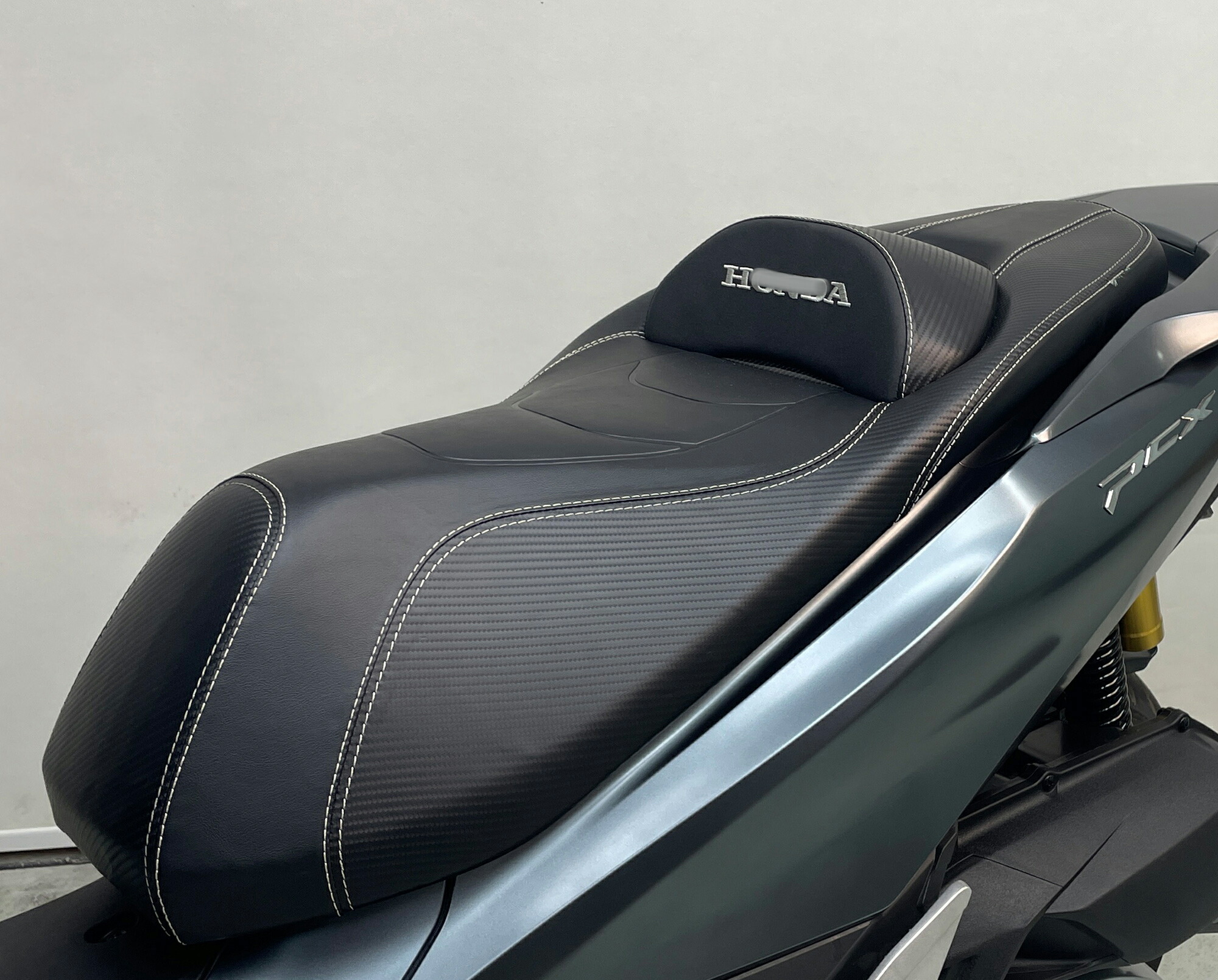 PCX jf56,kf18用シート aiNET（バイク） 在庫有 シート PCX125 JF56 PCX150 KF18 6ヶ月