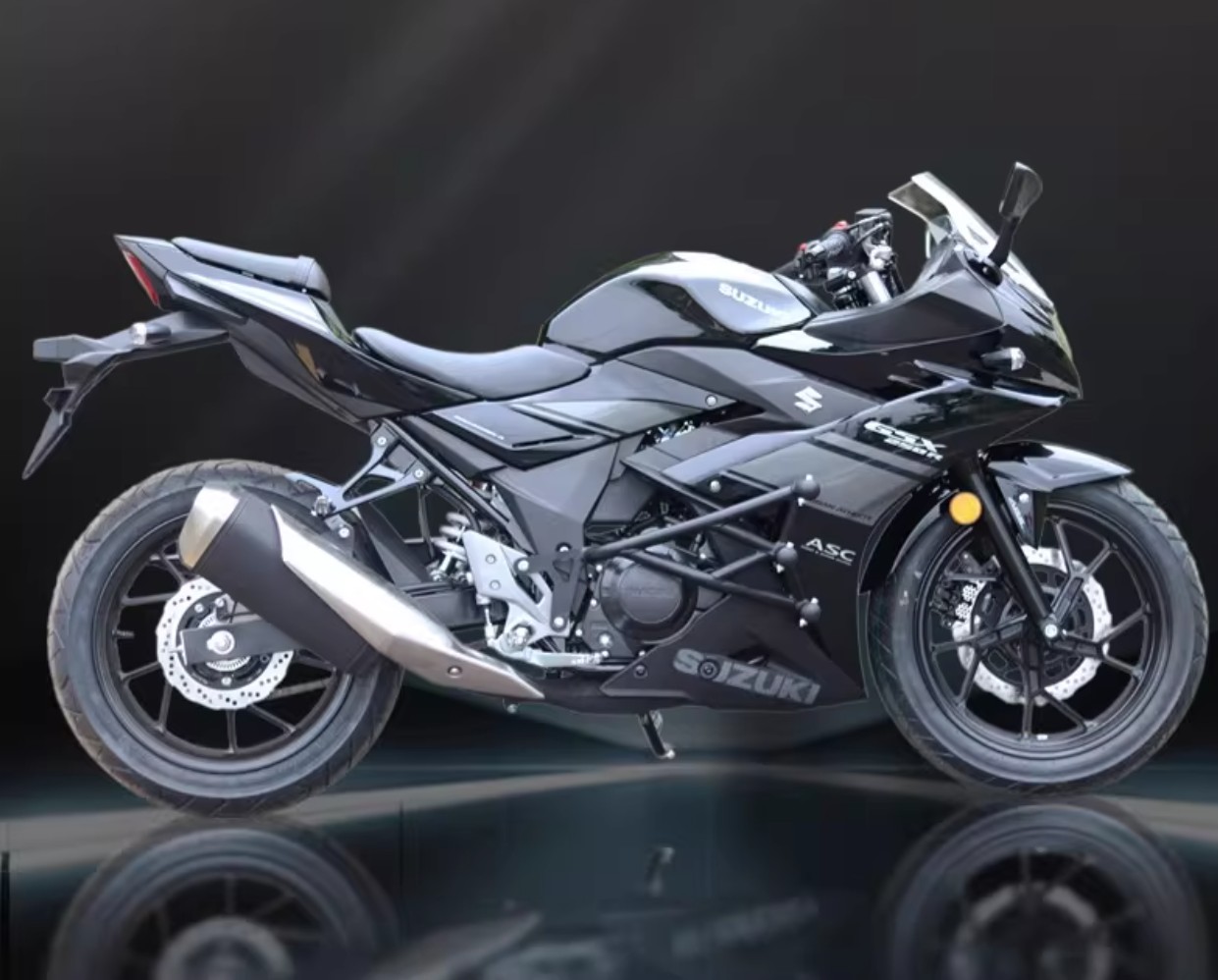 スズキ GSX250R アンダーフレームキット エンジンガードキット ブラック バイクパーツ カスタムパーツ 改造 オートバイ キャンプツーリング 保護 キット 取寄せ