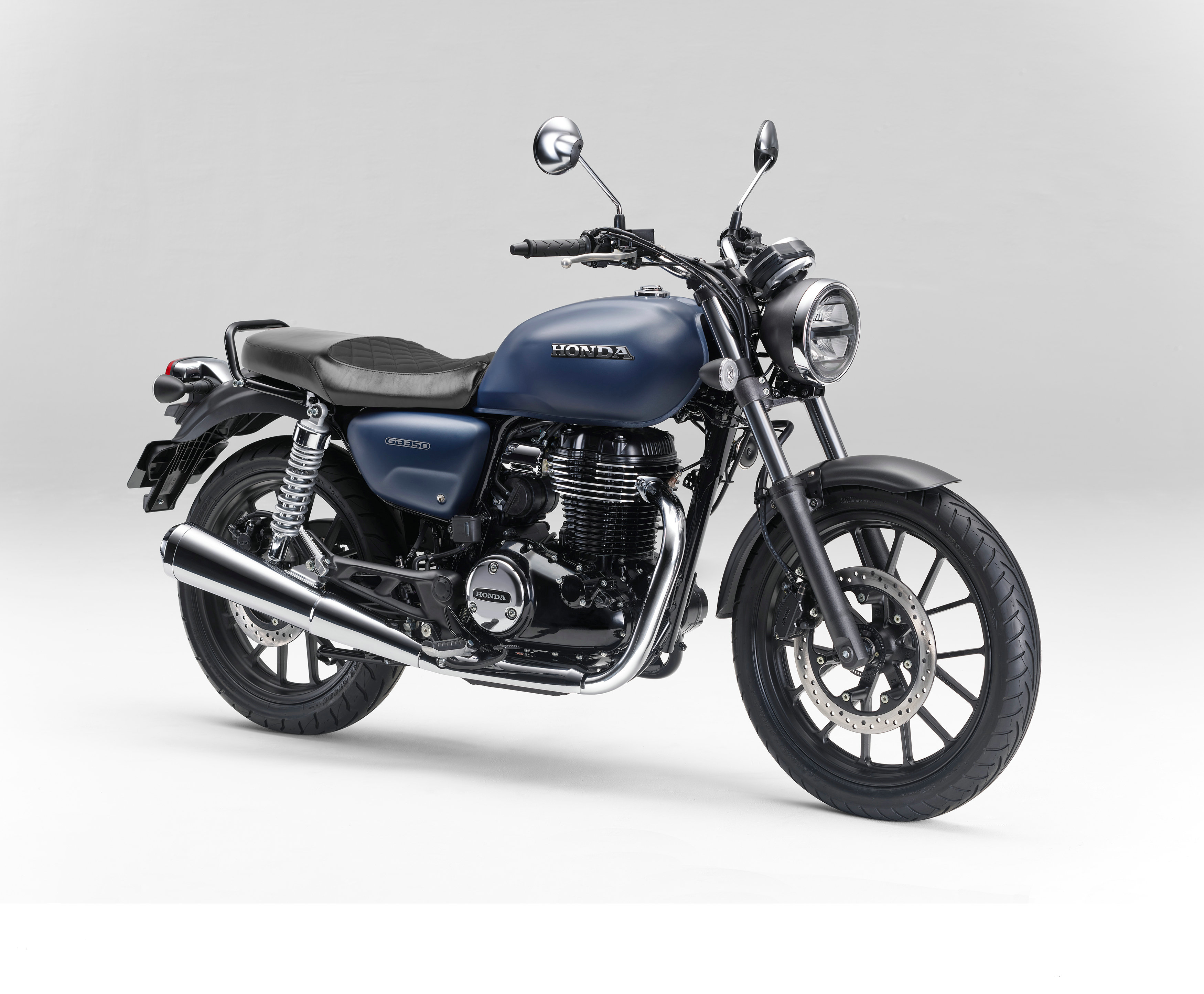 GB350Sエス 鋲打ち 黒皮 タックロールシート/ブラック完成品 あんこ抜き Amazon | ZRX400 タックロール シートZRX2 ZR400E 94～08