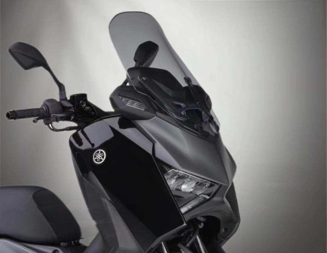 GIVI D2136ST XMAX250用 スクリーン ロングタイプ X-MAX GIVI 【セール11/23まで】GIVI D2136ST クリアスクリーン｜YAMAHA XMAX