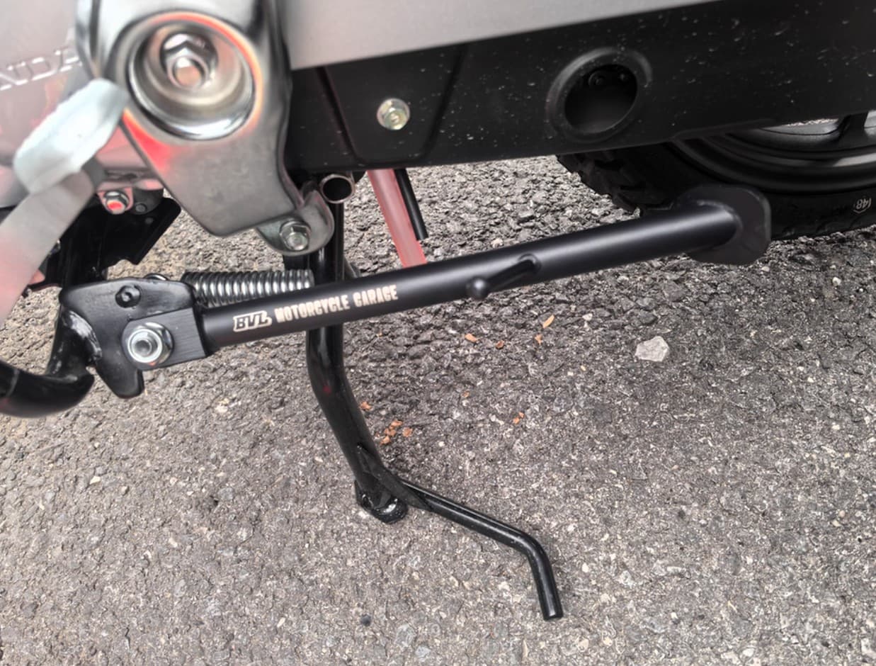 クロスカブ CC110 CC50 サイドスタンド スチール 一体型 ブラック 広幅タイヤ対応 延長 姿勢を最適化する オフロードタイヤ対応 バージョン HONDA ホンダ サイドスタンド 純正交換 簡単装着 取り寄せ