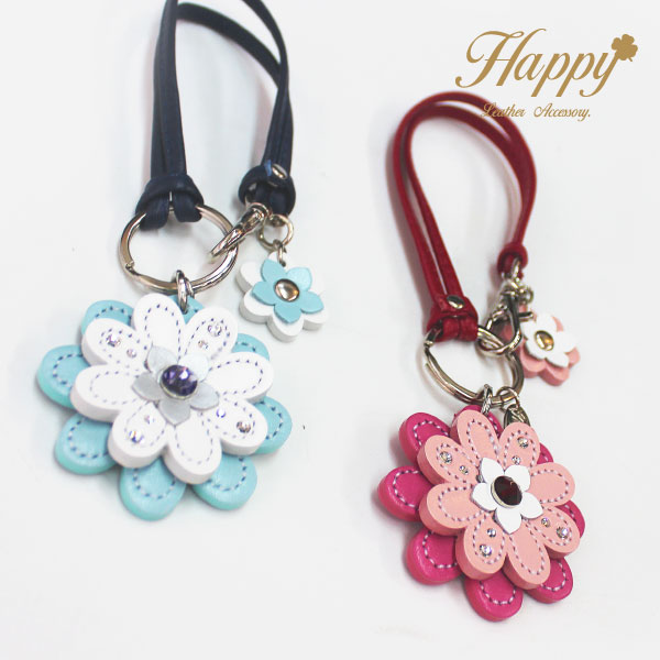 楽天市場】Happy レーシー フラワー バッグチャーム 本革 日本製