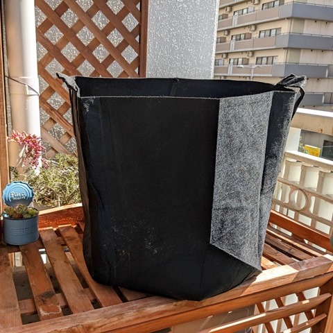 Amazon｜ガーデンバッグ - ガーデンバケツ 大型庭用袋 自立式