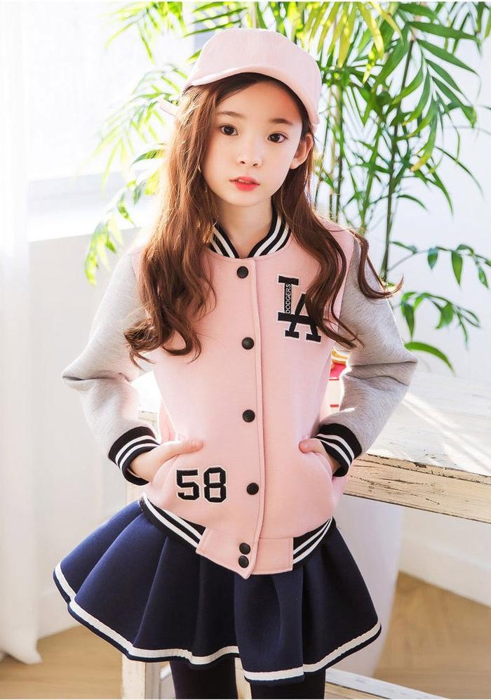 韓国子供服 セットアップ 上下セット 女の子 秋用 秋冬 裏起毛 スタジャン レギンススカート キッズ 110 1 130 140 150 Schwimmbad Delphine De