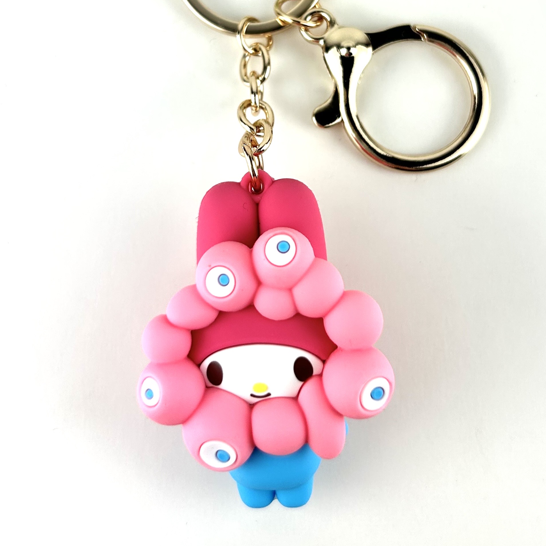 ミャクミャクなりきりマイメロディキーホルダー&ピンバッジセット① EXPO2025 サンリオキャラクターズ ミャクミャクなりきり立体
