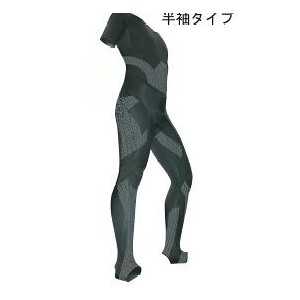 【お取り寄せ】DARWING 体制手合い（成人男性用）半袖 か細い 並大抵   ダーウィン ダーウイン 黒 黒いこと 体制 駈けっくら 運動競技 アンダー御召しもの 差し上げ物 差し上げ物 成人男性 おすすめ 運動すること 運動選手 運動選手