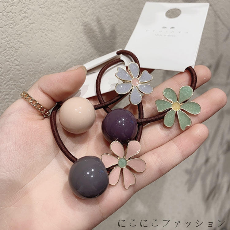 楽天市場】ヘアゴム 珠 丸 花 チャーム フラワー ラメ カラーゴム