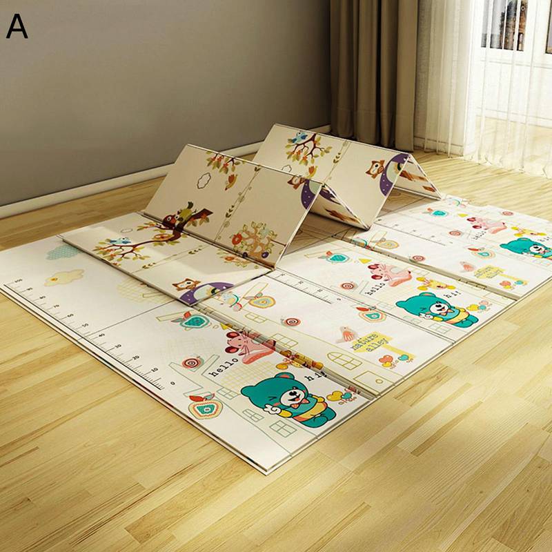 XPE素材 プレイマット 厚さ1.0CM 両面使用可 折り畳み 防ダニ 防音 クッション性 衝撃緩和 キッズ 防水 滑り止め お昼寝 リバーシブル 安全素材 リビング 出産祝い 女の子 男の子