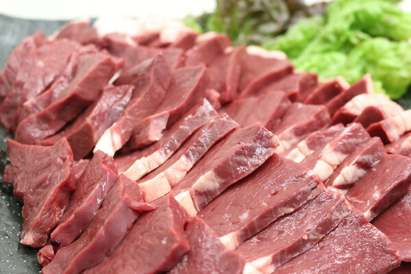 【楽天市場】国産牛 ホルモン ハツ (心臓) 200g 牛ホルモン 焼肉 バーベキュー BBQ:肉工房志方