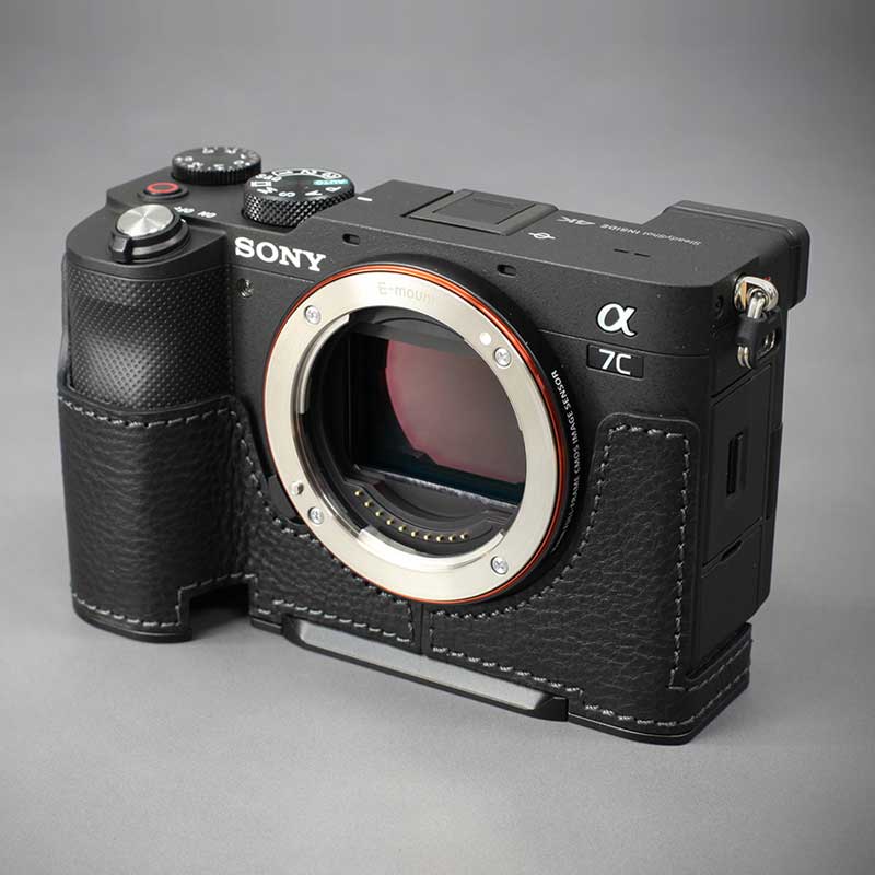 人気の新作 Lim S Sony c 専用 イタリアンレザー カメラケース Black ブラック メタルプレート 高級 高品質 本革 おしゃれ かっこいい c Ilce 7c Sy cdbk リムズ 日本正規販売店 Fucoa Cl