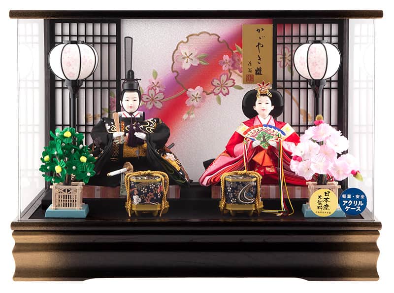 雛人形 ひな人形 ケース飾り 親王飾り 藤翁作 羽衣 三五親王 極上金彩刺繍仕立 スワロフスキー アクリルケース オルゴール付 【2026年度新作】 h083-fn-263-252｜人形屋ホンポ特急／雛人形五月人形