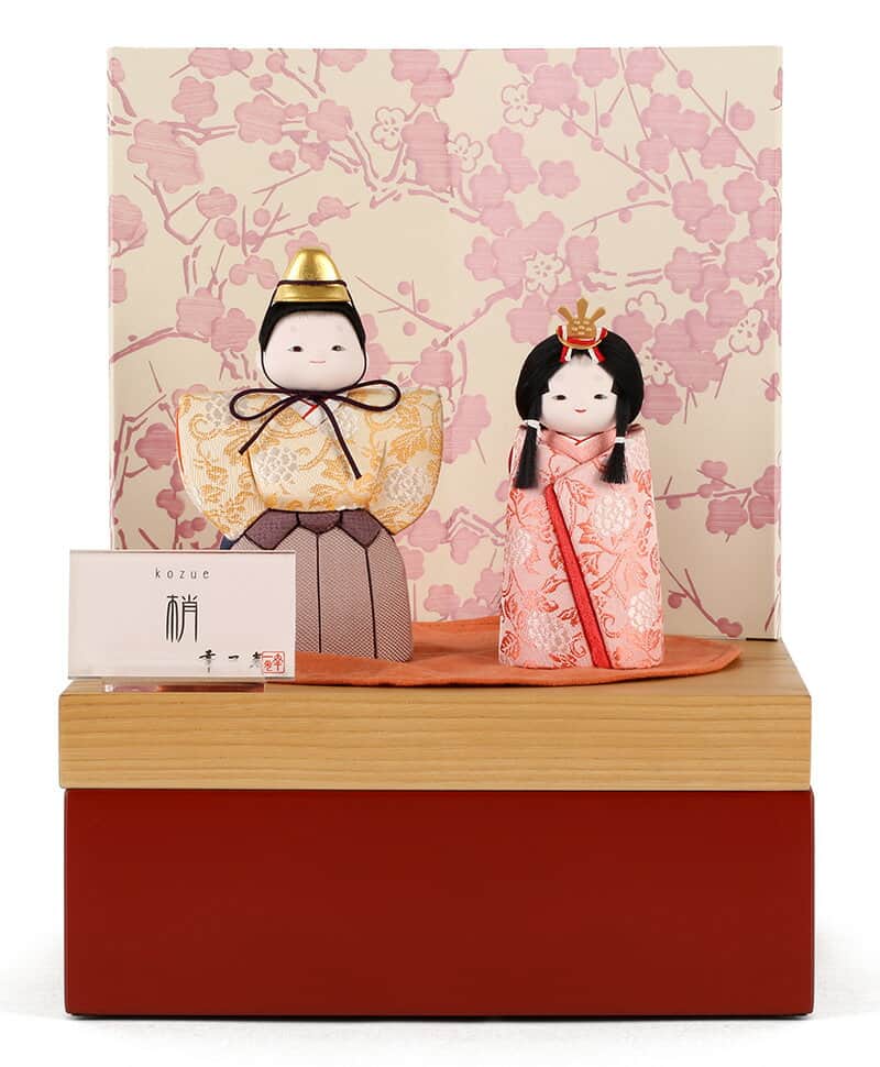 ブランドのギフト 木目込人形飾り 木目込人形飾り 雛 コンパクト ひな人形 幸一光 雛人形 コンパクト収納飾り 早割 ひな祭 H033 Koi 4240 21年度新作 朱塗り収納箱 正絹 目入頭 梢 こずえ 立雛 親王飾り Www Dgb Gov Bf