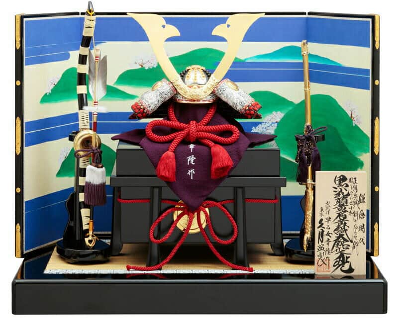 【引き換え証当て嵌めるで10%OFF】五月あやつり人形 久月 兜平飾りつけ 兜飾りつけ お嬢さん幸隆作 1/3 黒小札 正絹萌黄縅 大鍬形兜 鎌倉現代世界 貼り合わせ小札 【2026年次新作】 h085-k-81036 D-80