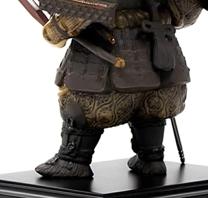 リヤドロ 五月人形 Lladro 子供大将飾り 武者人形 若武者 陣羽織 台座付  h055-01012559