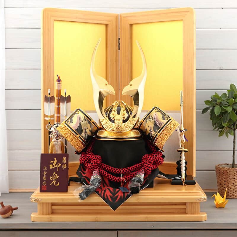 楽天市場】五月人形 コンパクト 豊久 着用 兜収納飾り 兜飾り