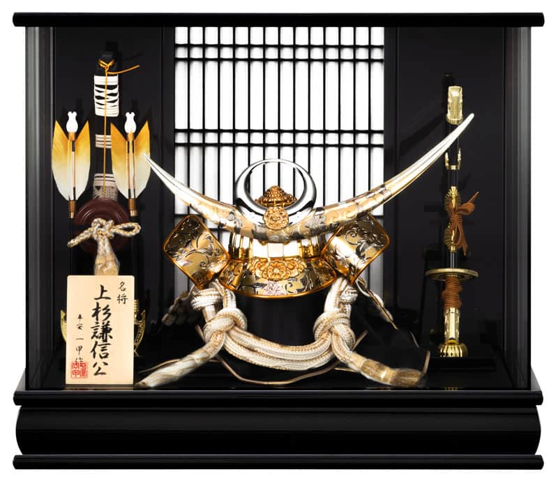 ノリ　【展示品限り】五月人形　兜　上杉謙信　ケース飾り　K21 ノリ 【展示品限り】五月人形 兜 上杉謙信 ケース飾り K21 h025-moys-014.