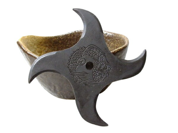 鉄製手裏剣（黒燻し）卍60枚セット・15％OFF≪忍者 NINJA にんじゃ/侍 SAMURAI さむらい/手裏剣 syuriken しゅりけん/刀 Sword/衣装 袴/くノ一 kunoichi/ハロウィン Halloween/仮装/コスプレ≫