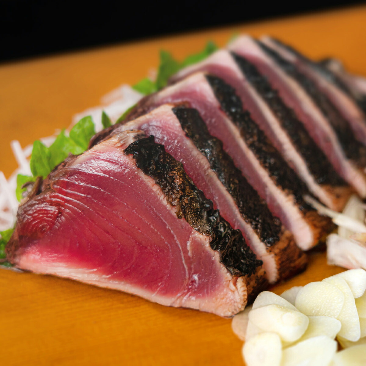 しまんと 一本釣り地鰹の藁焼き タタキ旬凍 カツオ たたき 取り寄せ おかず おつまみ かつおたたき 国産 藁焼き 伝統 しまんと百笑かんぱに 高知県 四万十【北海道・沖縄県・離島 配送不可】